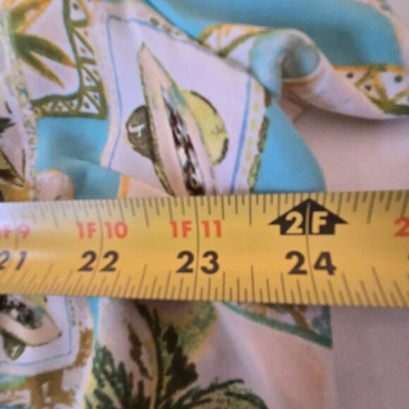 Rose and Olive Womens Tropical Print Short Sleeve Button Front Blouse Size 2X - Picture 8 of 12